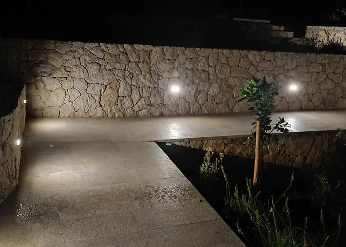 Apartment Desanti 2